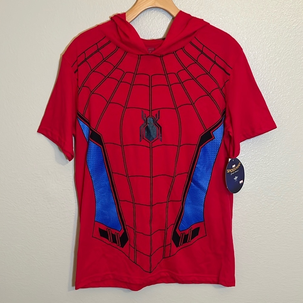 NWT Marvel Spiderman Superhero Masked Hood Short Sleeve Shirt